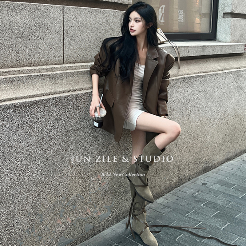 翻领炸街酷飒风皮衣辣妹机车夹克秋装宽松百搭西装外套女装高级感