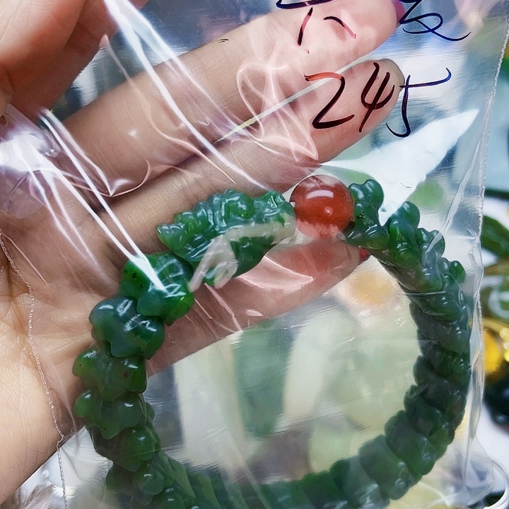 真***恒和田玉（糖玉）未镶嵌珠宝半成品