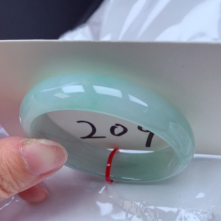 翡翠手镯（贵妃镯）未镶嵌翡翠