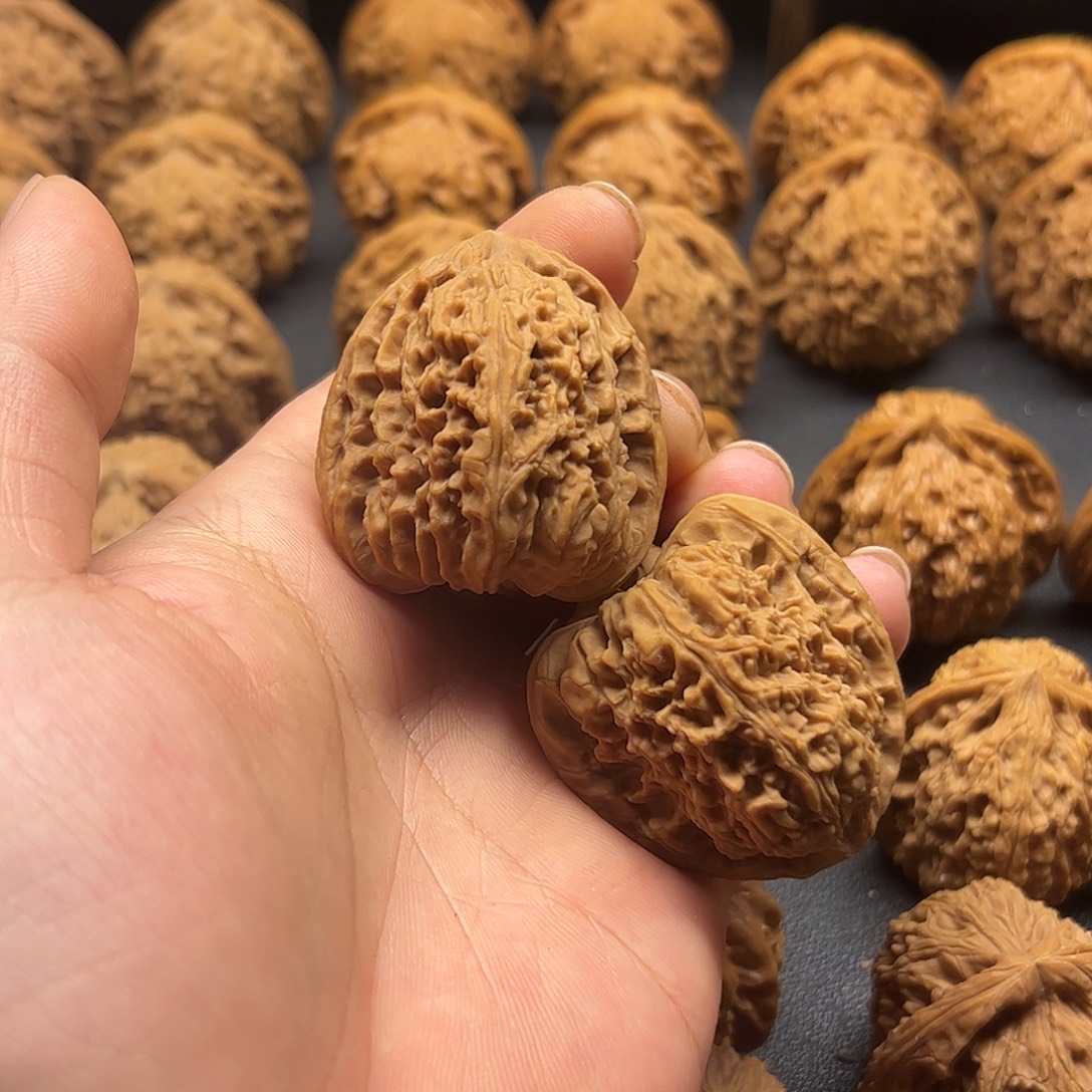 吊坠桃核文玩核桃