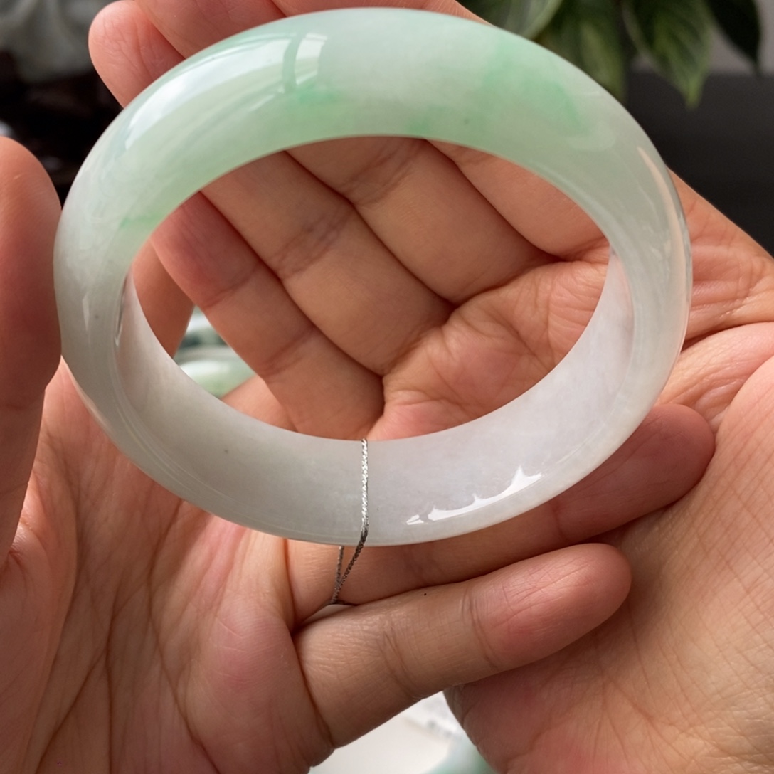 翡翠未镶嵌手镯天然