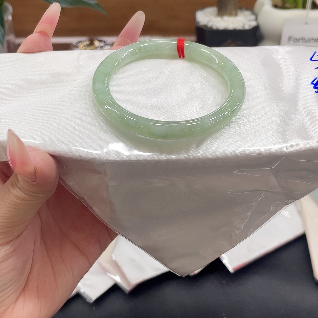 翡翠未镶嵌手镯天然缅甸A货翡翠6