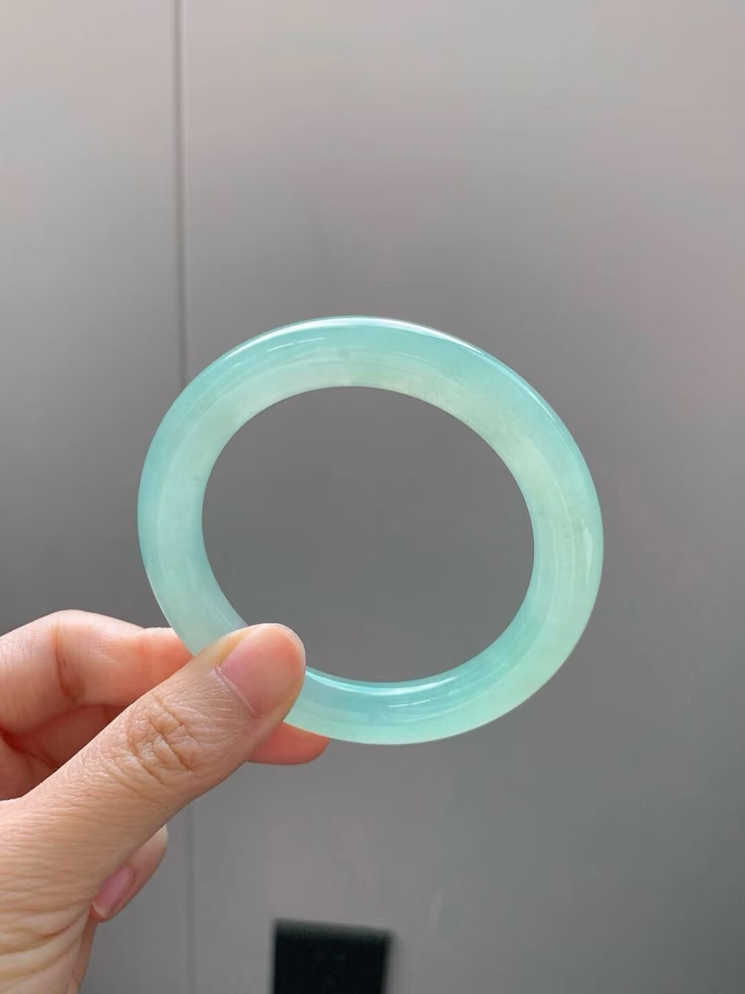 翡翠手拍哪个发哪个