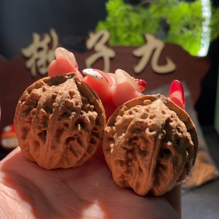 文玩核桃吊坠聚核财婉楸40