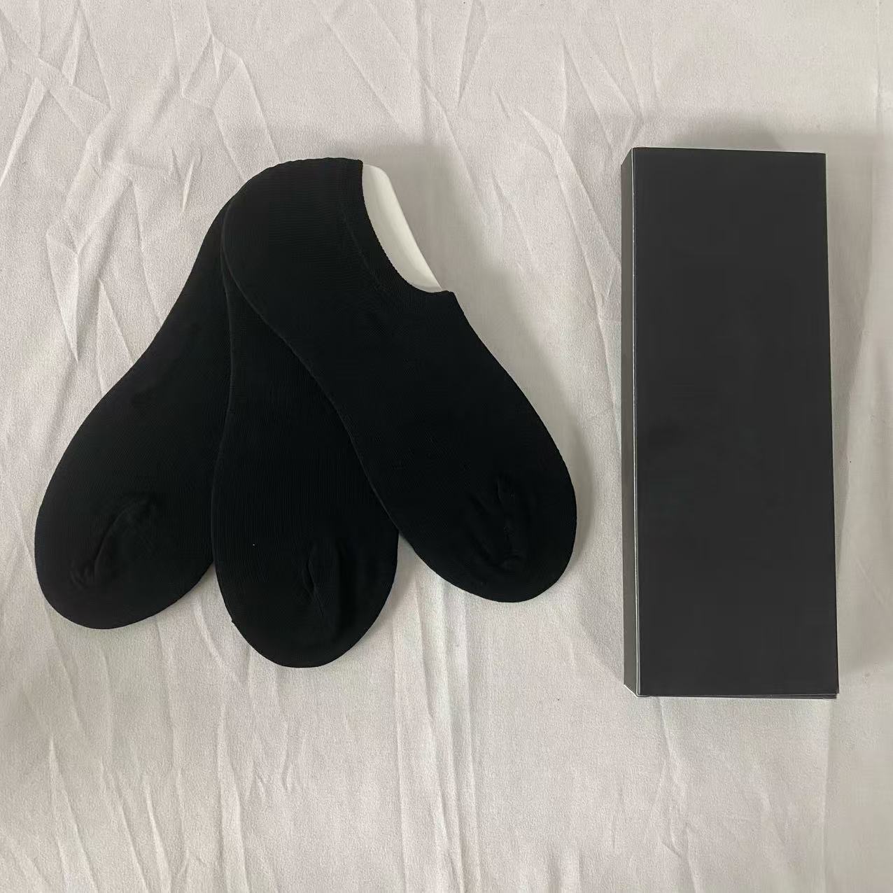 Sweet DD黑色棉质休闲船袜（一盒三双）
