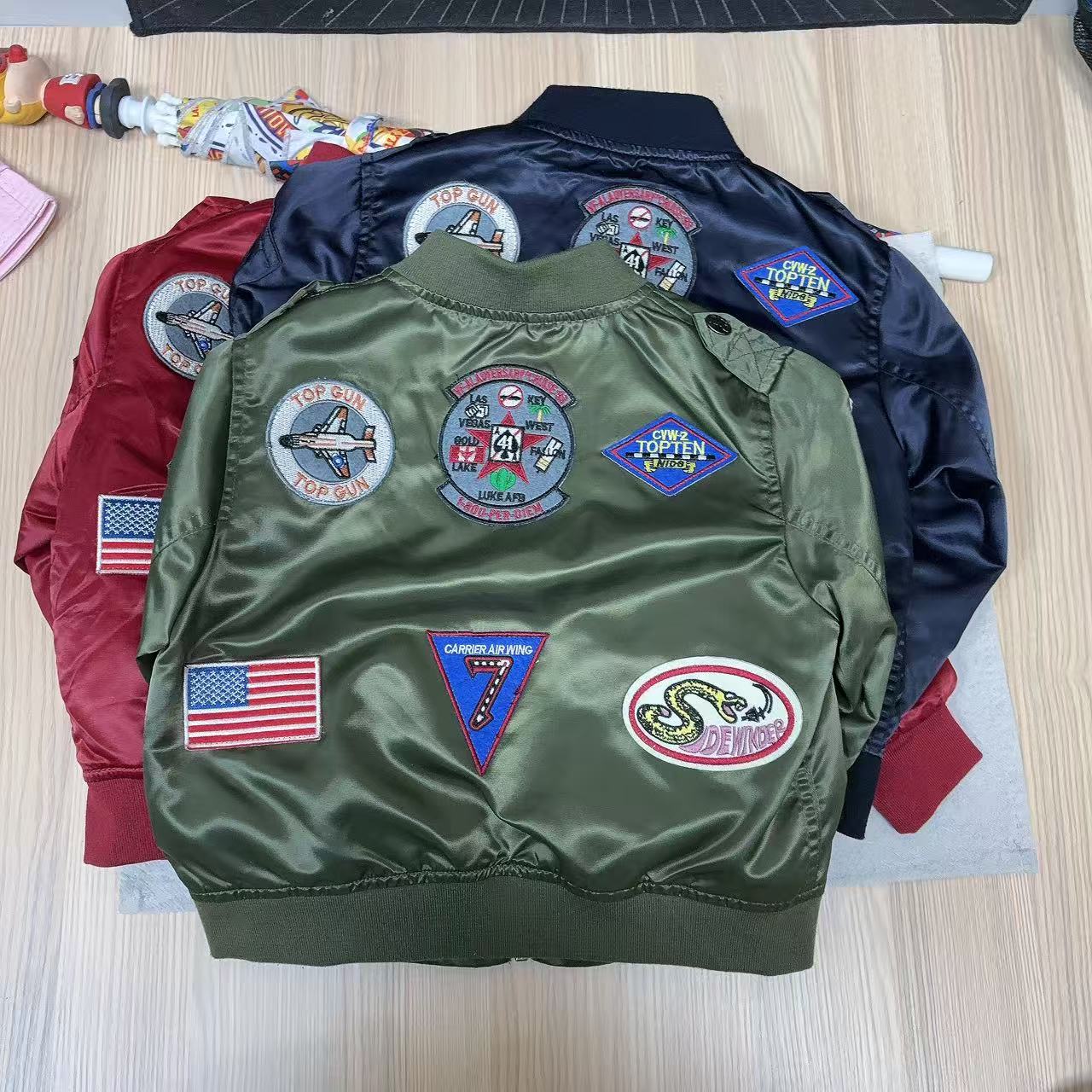 1097【徽章贴布】春秋休闲百搭帅气儿童飞行服夹克外套