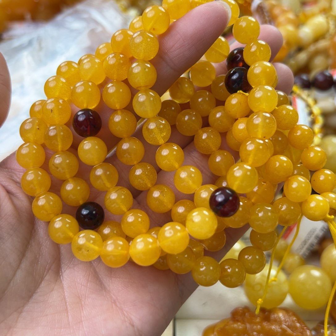 琥珀珠宝奇石未镶嵌