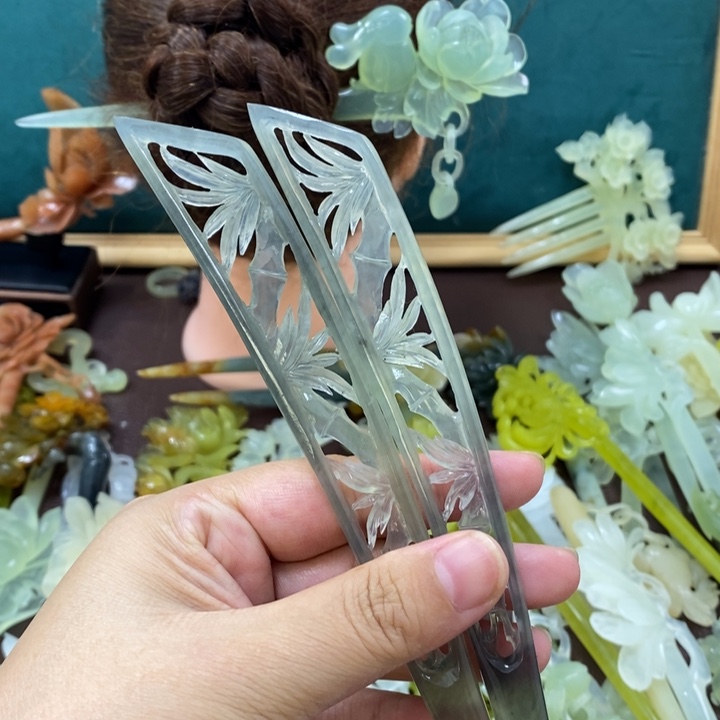 蛇纹石玉发饰未镶嵌