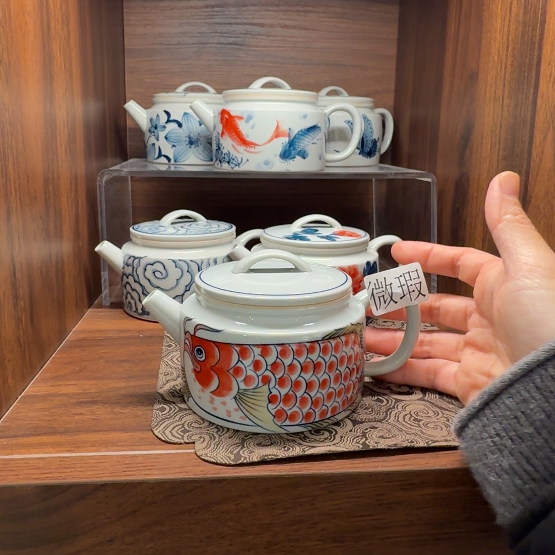 釉下手绘茶具微瑕