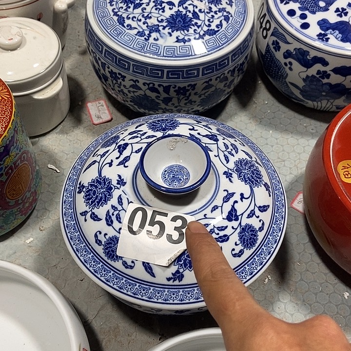 瓷片景德镇陶瓷罐一个