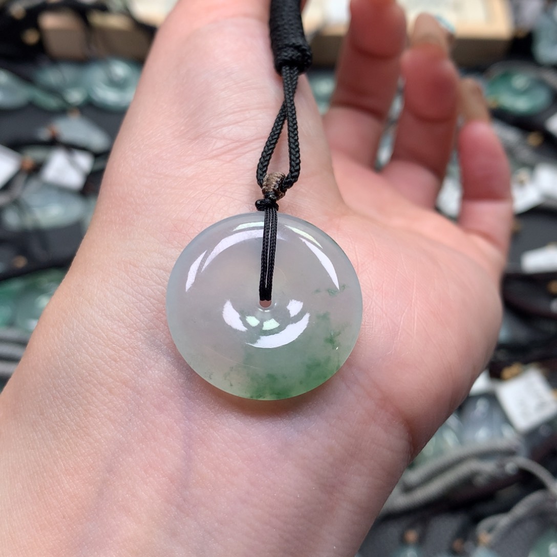 翡翠颈饰未镶嵌000000000000