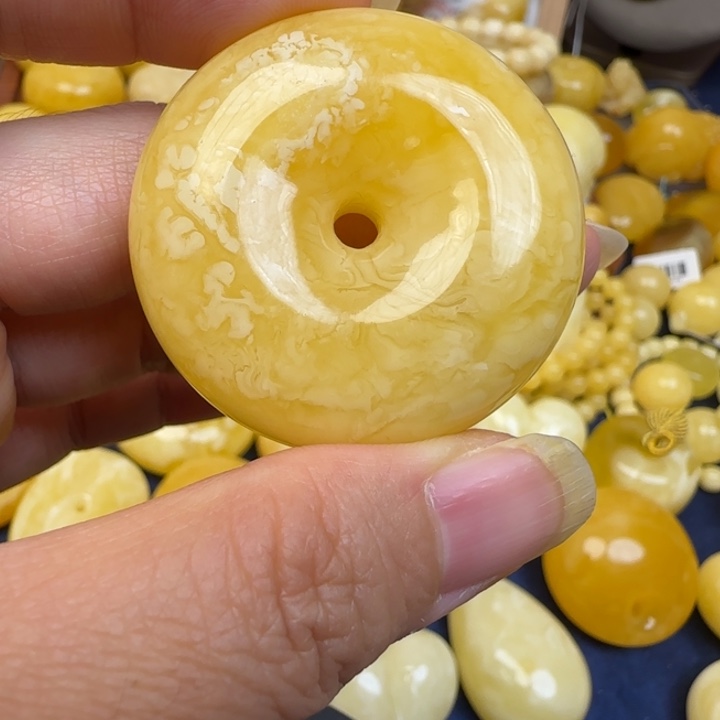 蜜蜡未镶嵌颈饰天然蜜蜡