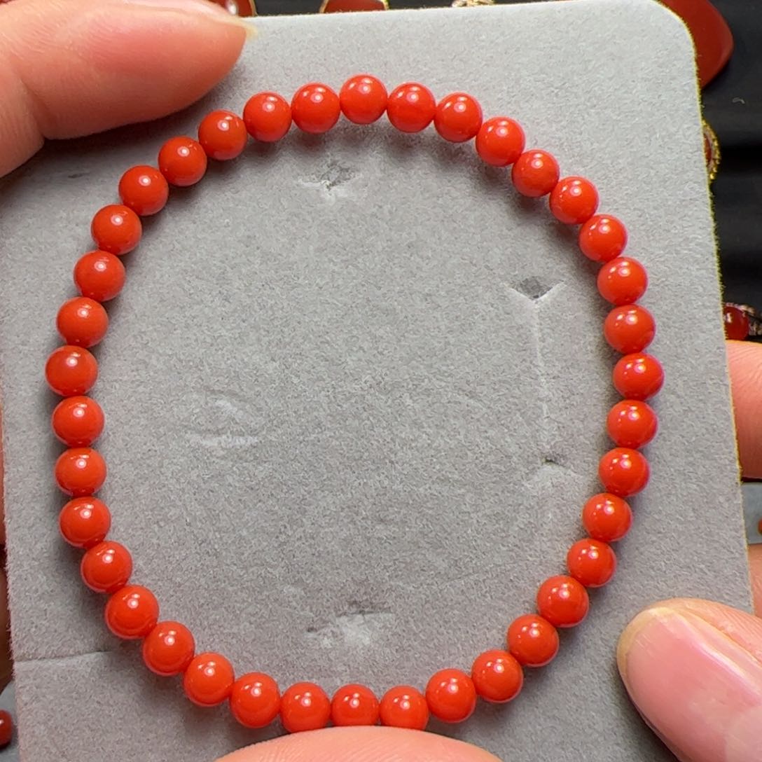 南红玛瑙手串未镶嵌