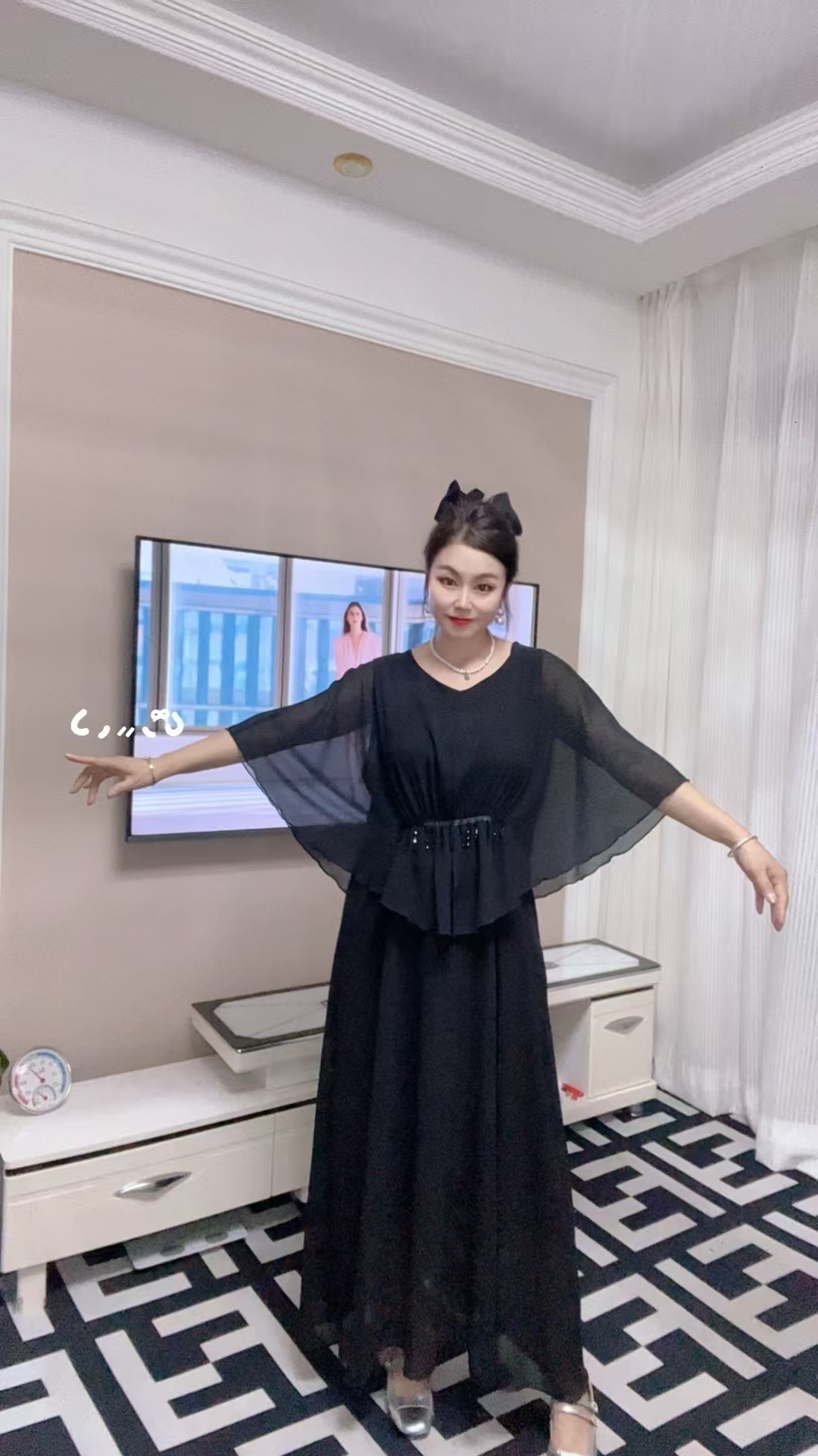 雪纺薄纱连衣裙高级感轻奢减龄洋气质高端遮肚显瘦设计感黑色礼服