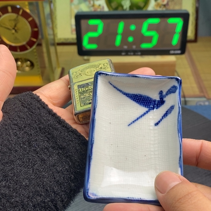 摆件有瑕疵有瑕疵