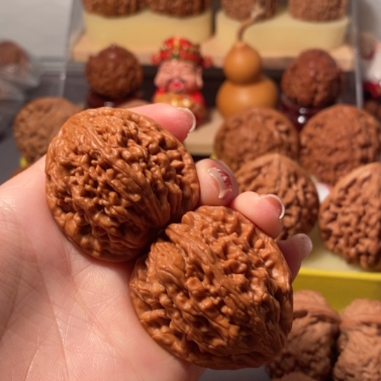 文玩核桃吊坠41虎头王全品
