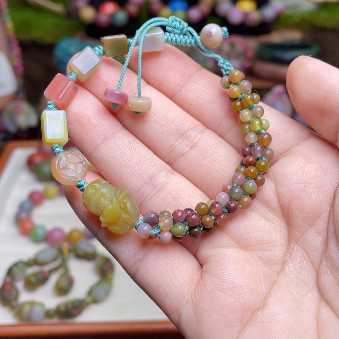 玛瑙/玉髓珠宝半成品未镶嵌盐源玛瑙