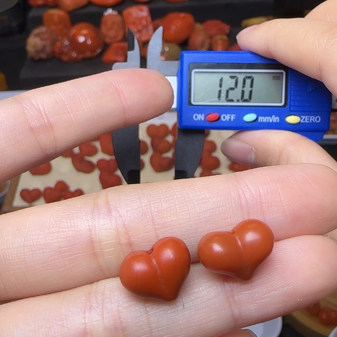 水***丁南红玛瑙未镶嵌颈饰