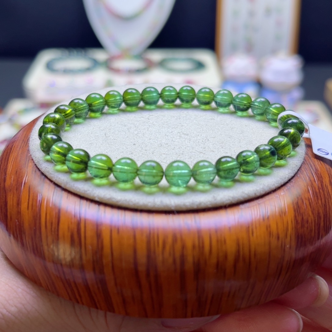碧玺手链未镶嵌全绿6.3mm