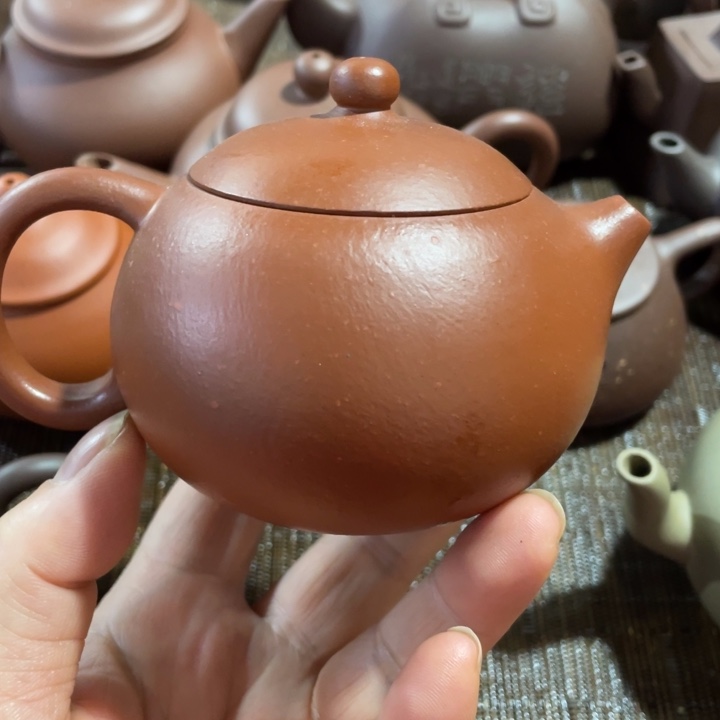 草*紫砂等产品远销欧洲