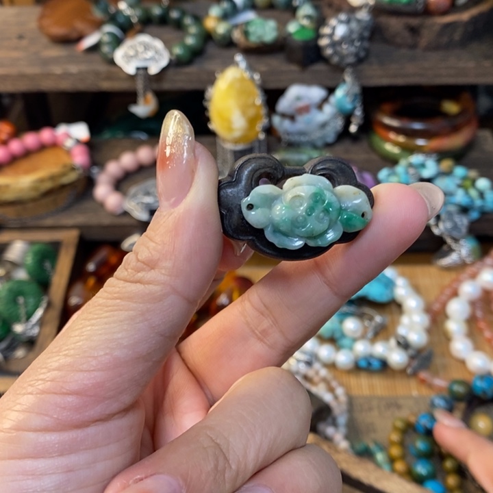 南红玛瑙手链未镶嵌