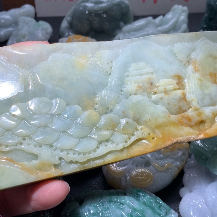 翡翠未镶嵌颈饰保真天然A货翡翠