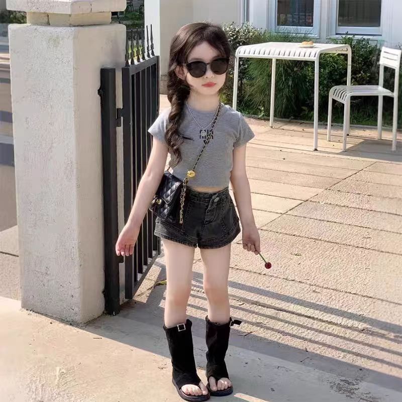 女童气质套装夏季新款修身短款抽绳露背短袖T恤牛仔短裤子两件套