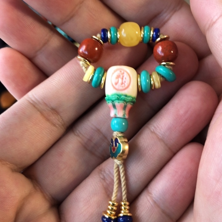 蜜蜡珠宝奇石未镶嵌