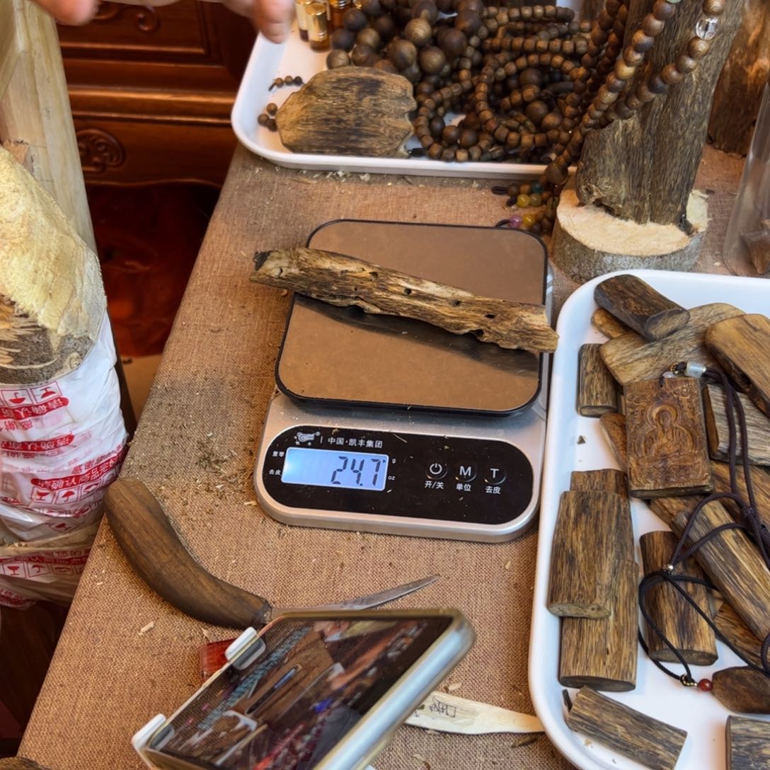 沉香碎屑沉香24.7克