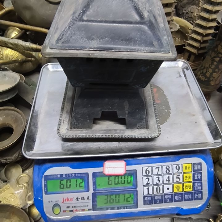 意**貂铜器，2589888888