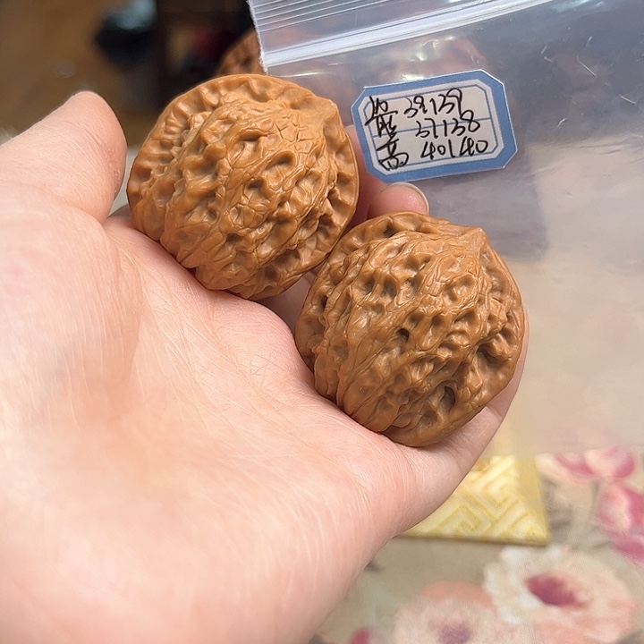 文玩核桃把件非嫁接北京