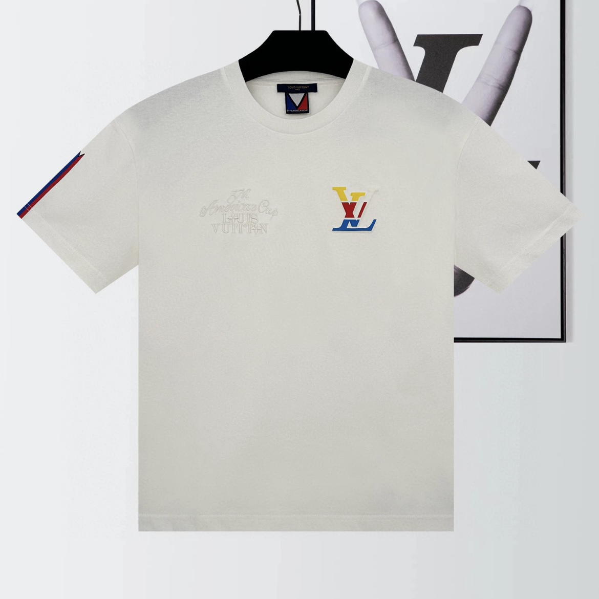 99新 LouisVuitton/路易威登 宽松图案春夏圆领经典夏季