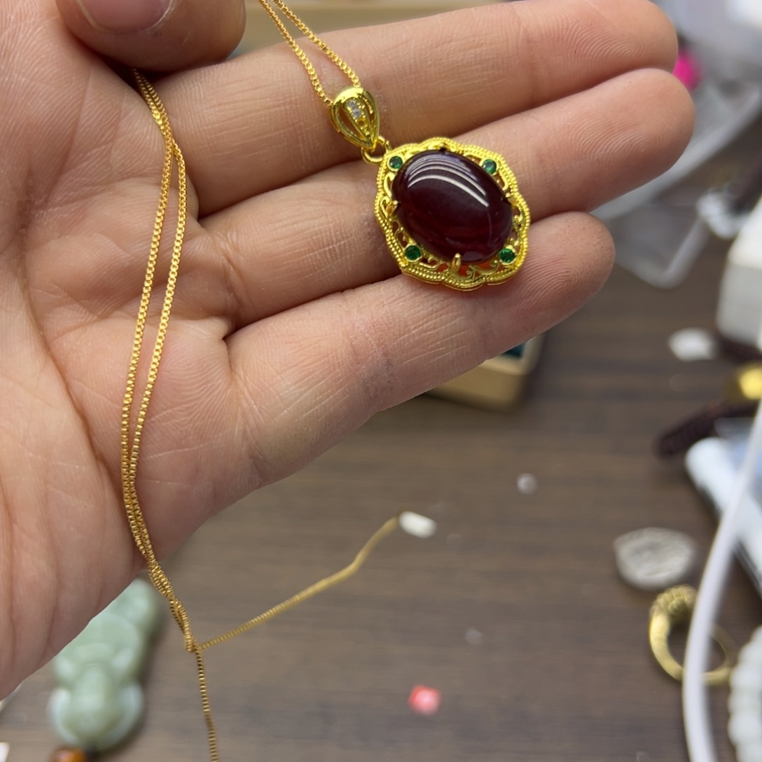 血珀未镶嵌颈饰1286