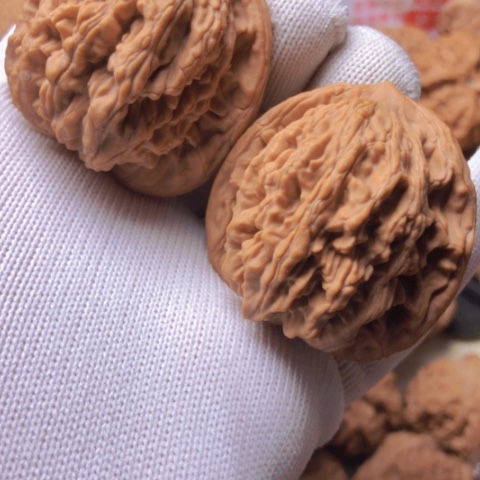 【闪购商品】桃核吊坠麦穗虎头虎头