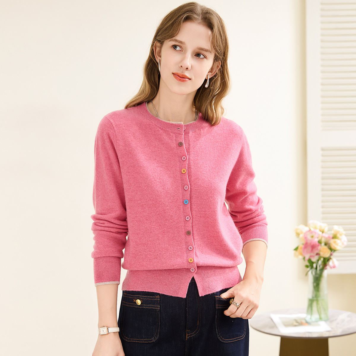 【纯羊毛】设计感减龄彩扣简约撞色25秋冬圆领女羊毛开衫TW813538