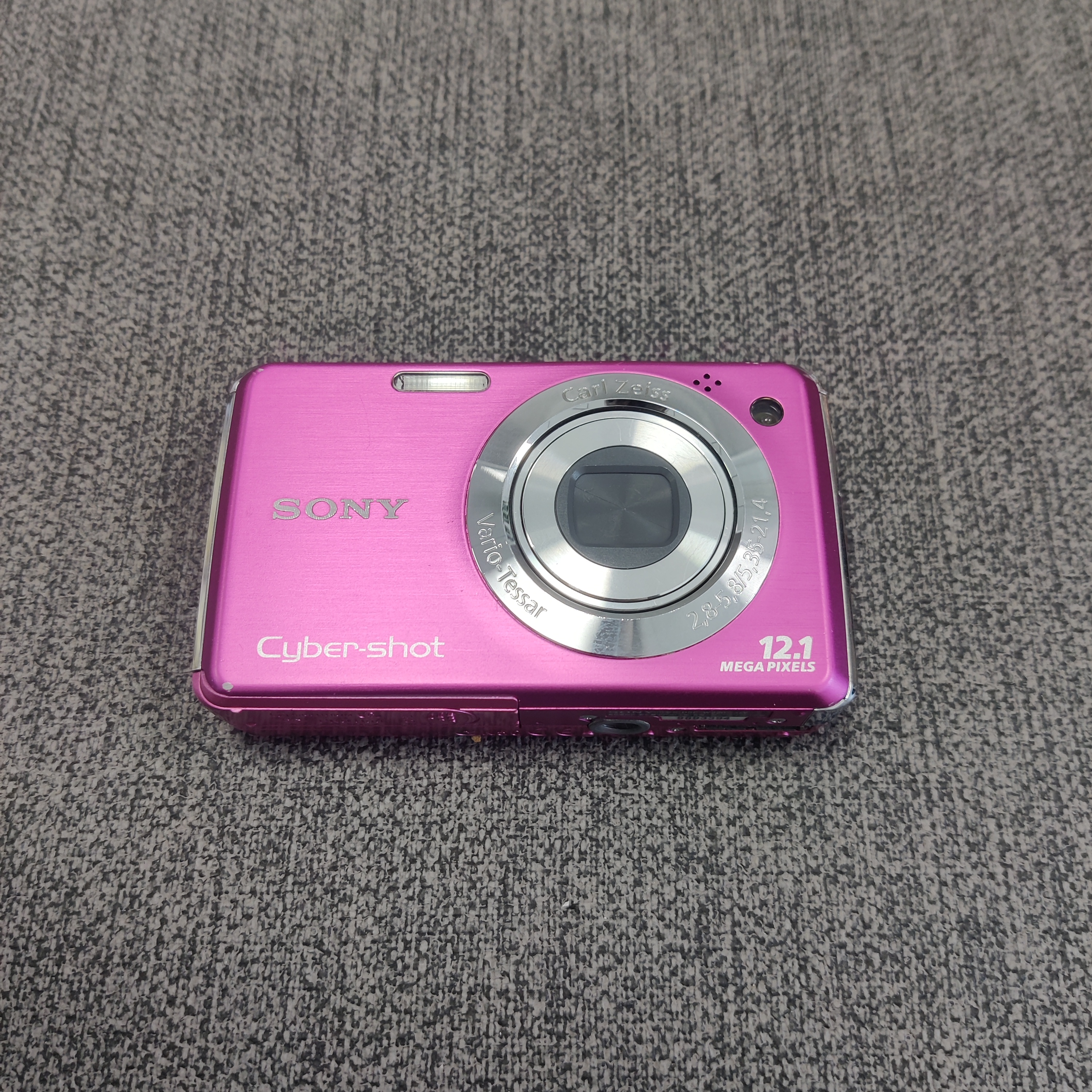 9新 Sony/索尼 DSC-W220 相机 蔡司镜头 1210w像素