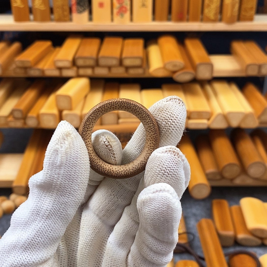 竹吃****人实心竹差价