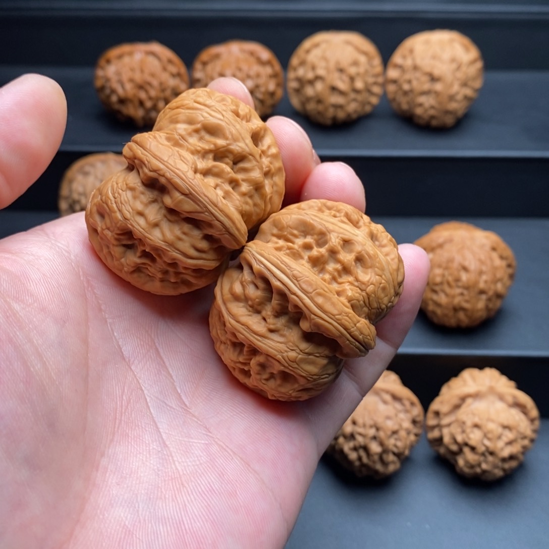 文玩核桃吊坠元宝44