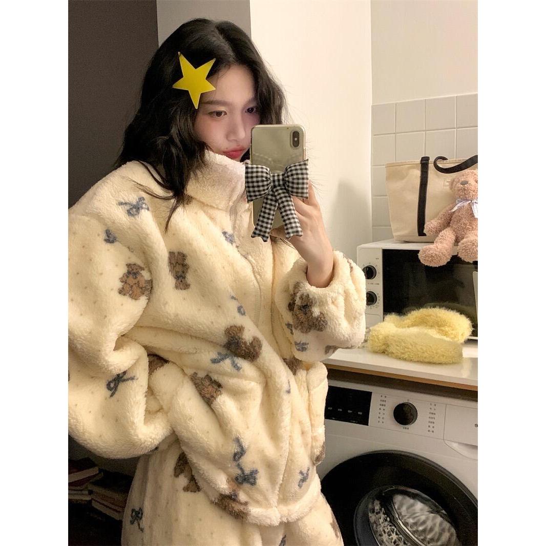 卡通可爱小熊珊瑚绒睡衣女秋冬季翻领开衫外套保暖休闲家居服套装