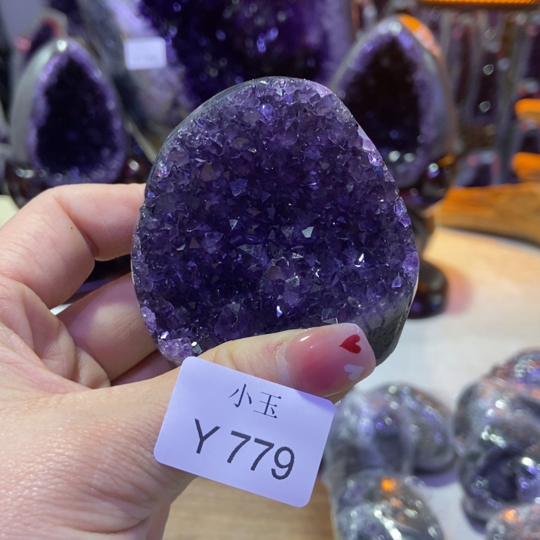 水晶摆件未镶嵌摆件