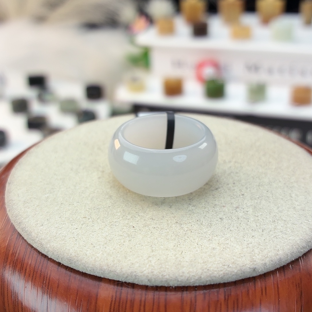 和田玉未镶嵌戒指i105冰粉紫轮胎17.9mm