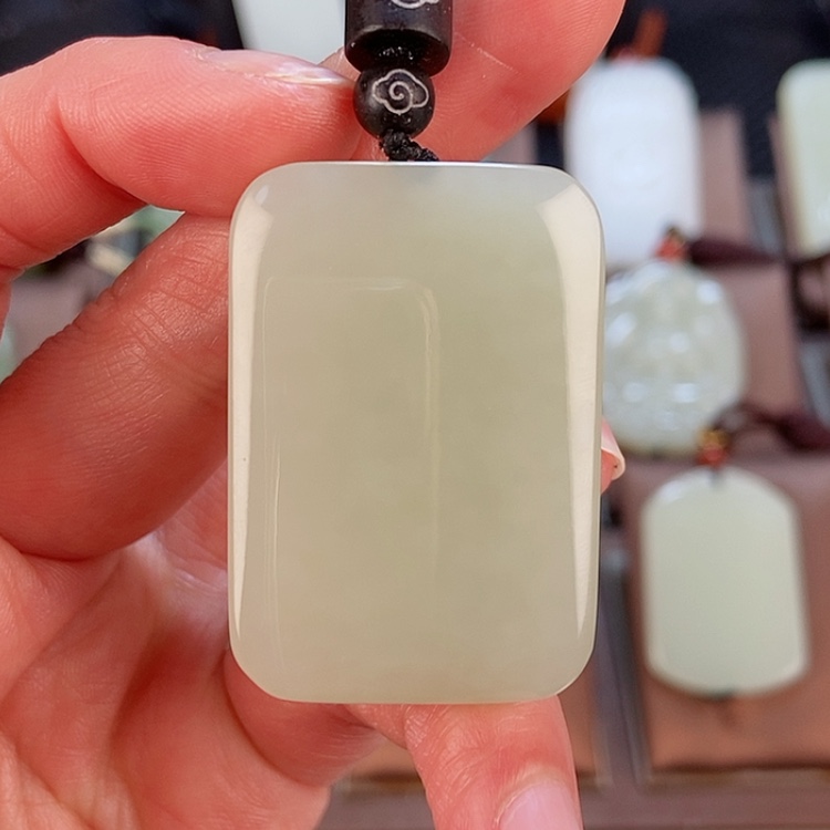 【闪购商品】和田玉未镶嵌颈饰