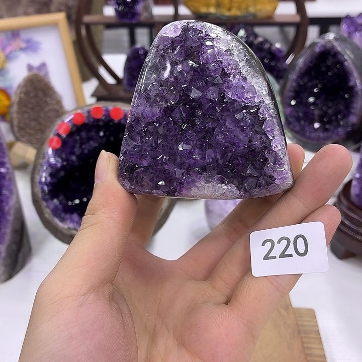 未镶嵌大型摆件（非配饰）水晶