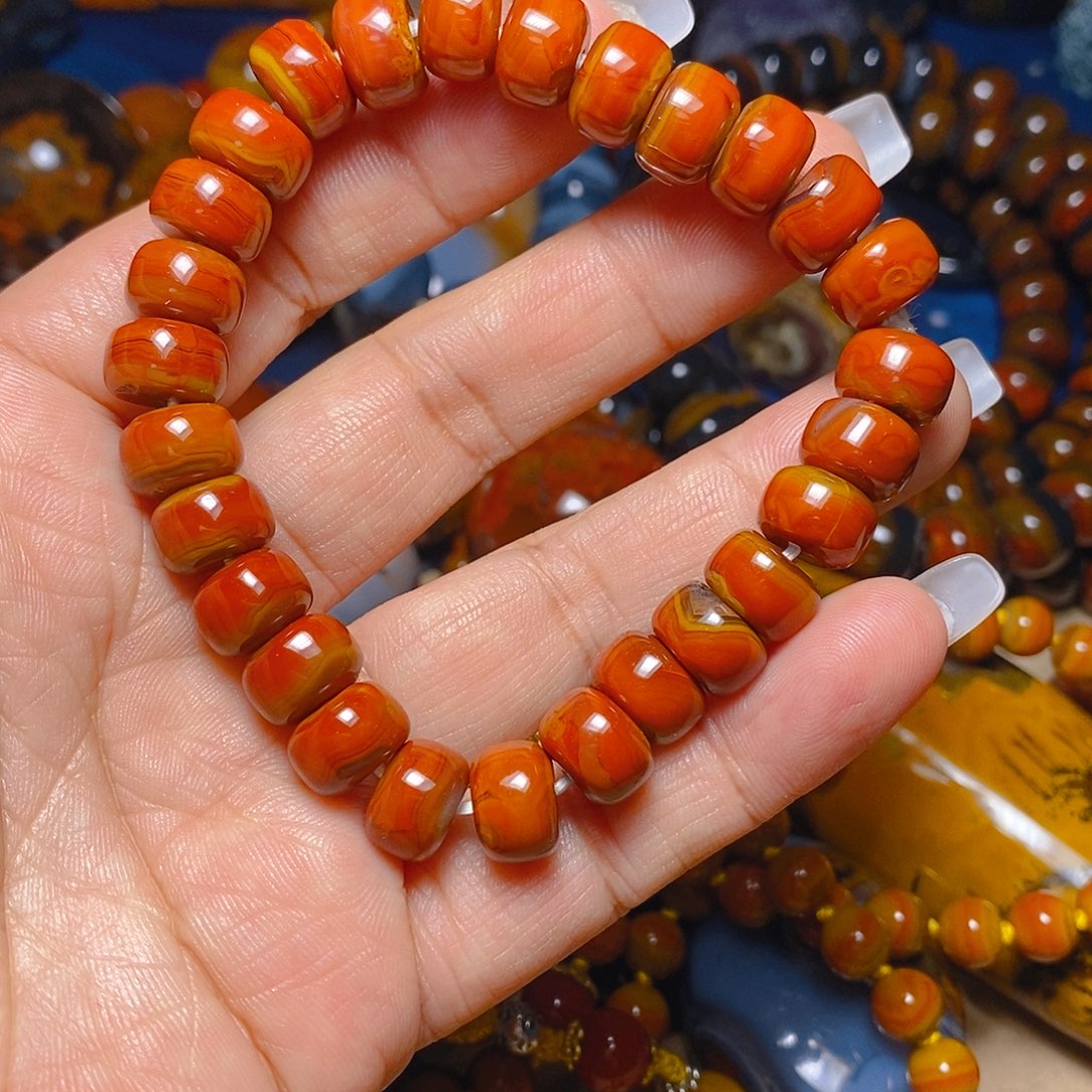 未镶嵌颈饰玛瑙/玉髓