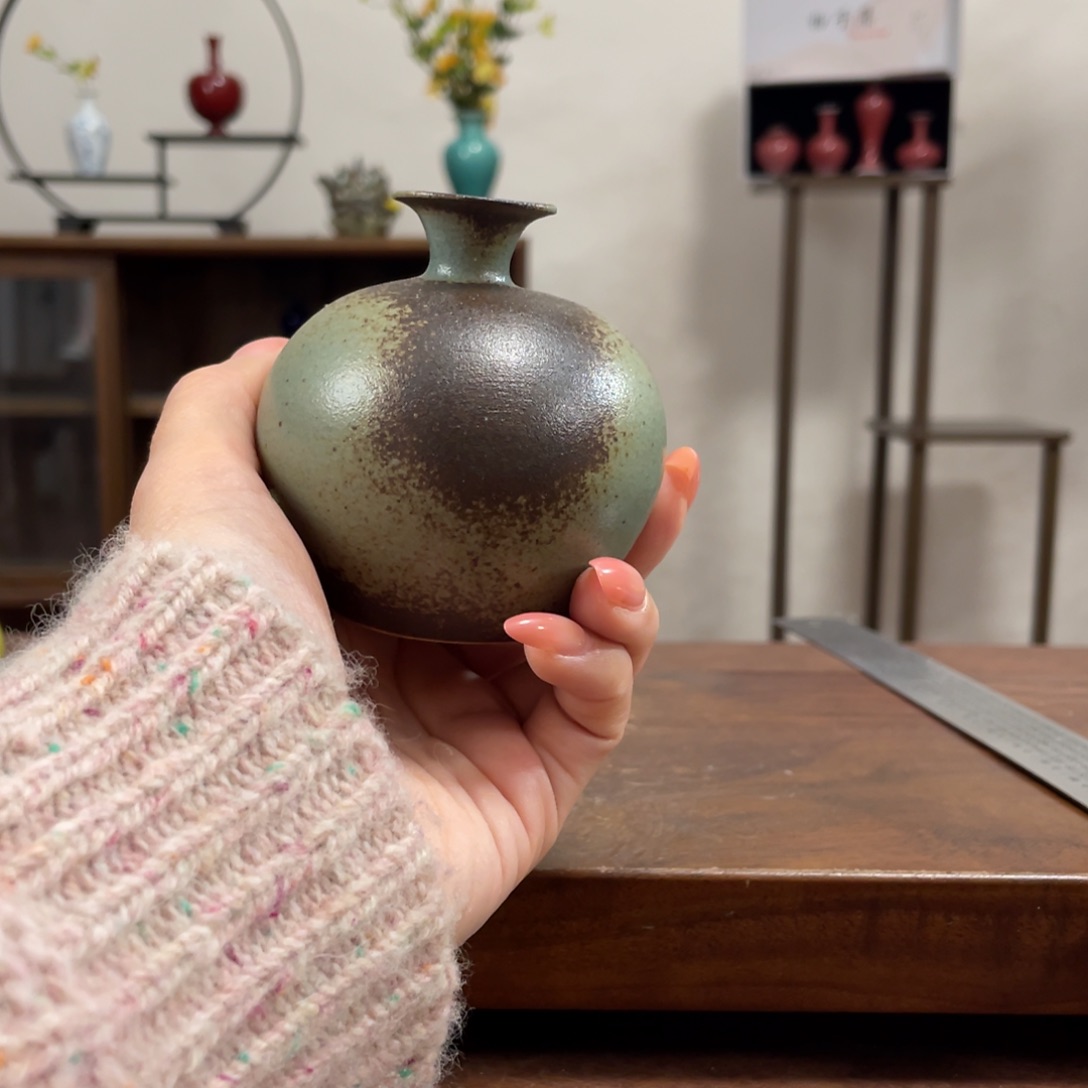 景德镇陶瓷小花瓶