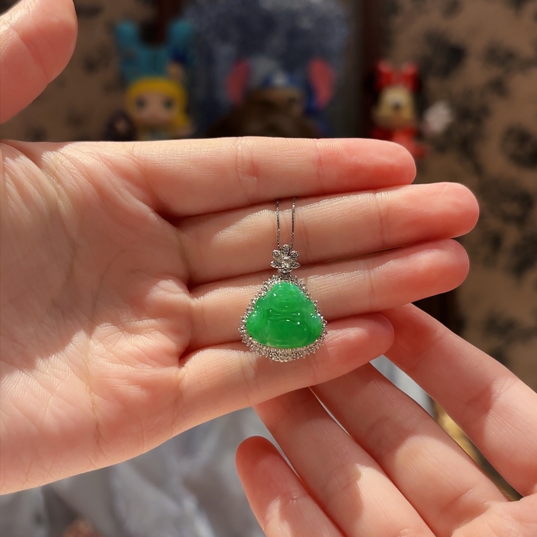 吊坠(赠链)18K金镶嵌翡翠