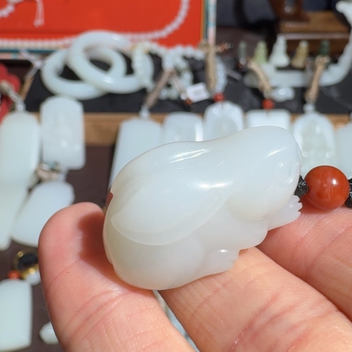 2***1和田玉未镶嵌挂件