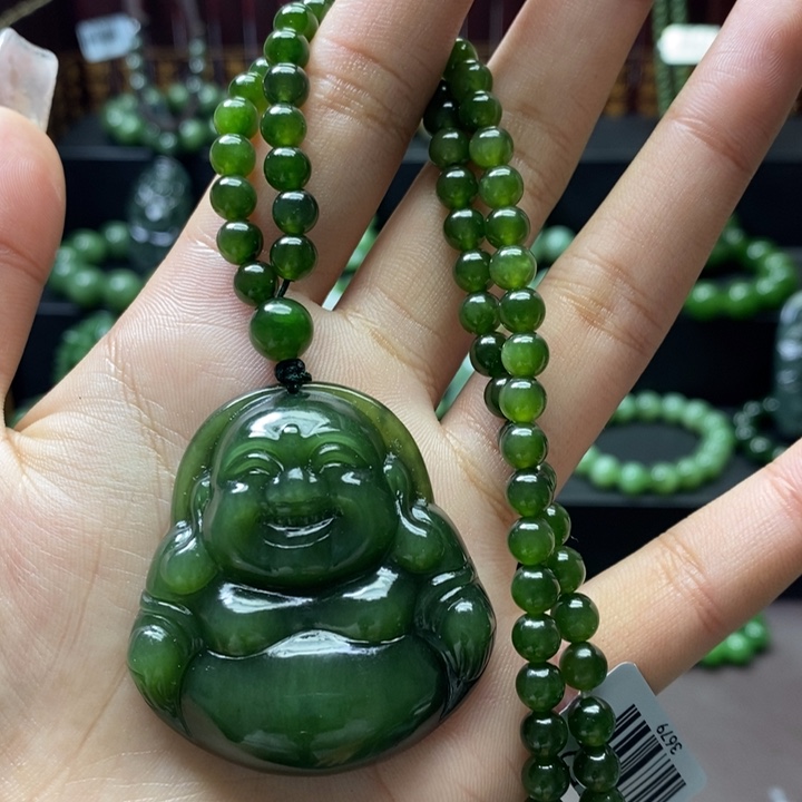 和田玉吊坠未镶嵌