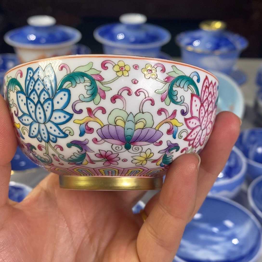 法朗彩缠定主人杯