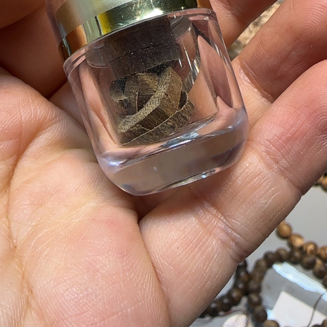 沉香沉香碎屑老惠安红土圈圈1克